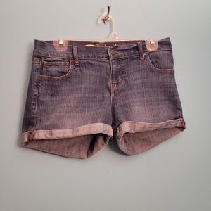 Old Navy Boyfriend Denim Shorts sz. 4